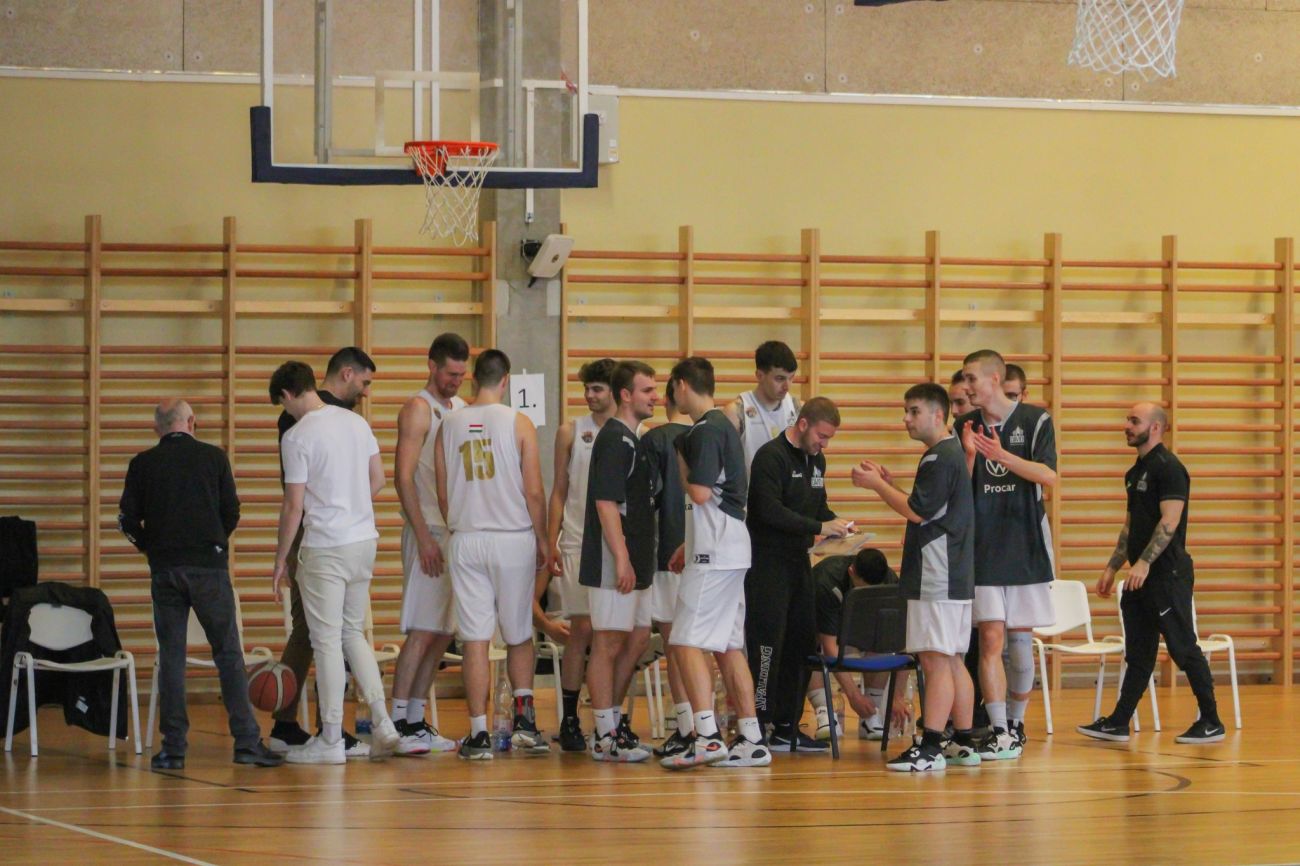 Hajrához érkeztek a Dávid Kornél Kosárlabda Akadémia csapatai